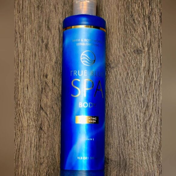 True Blue Spa Exfoliating Body Wash W Vitamin E NEW By Bath & Body Works $18.95 - Picture 7 of 16
